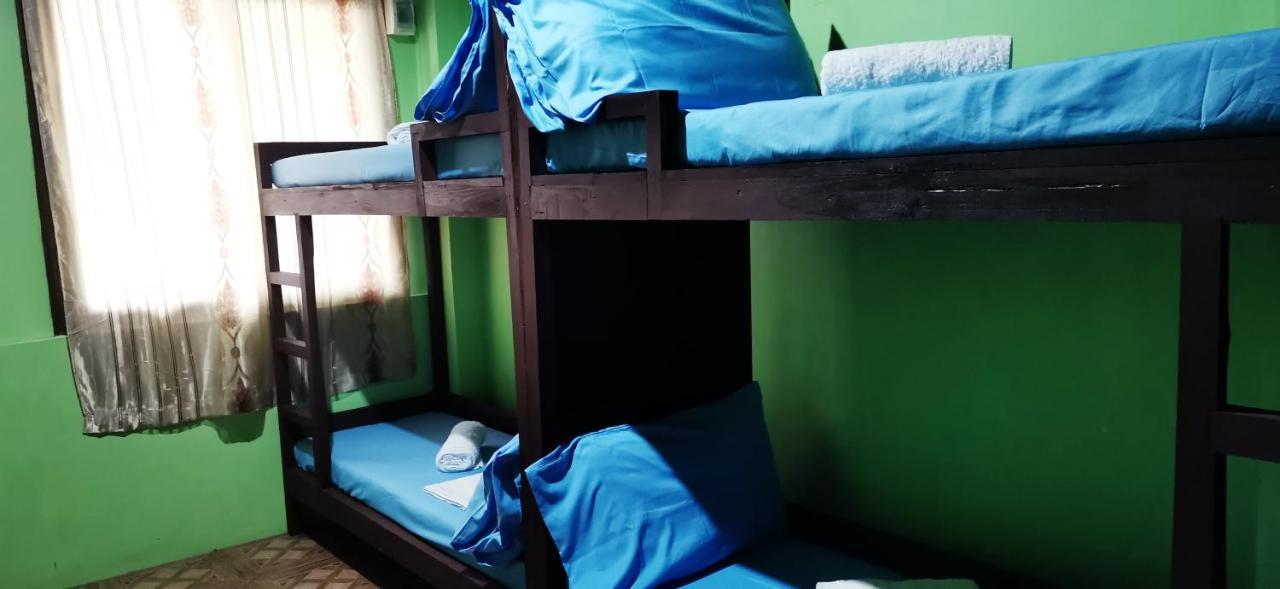 In-N-Out Hostel Siquijor Eksteriør billede