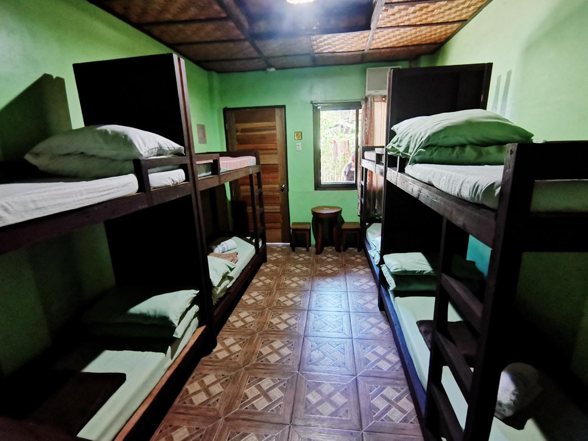 In-N-Out Hostel Siquijor Eksteriør billede
